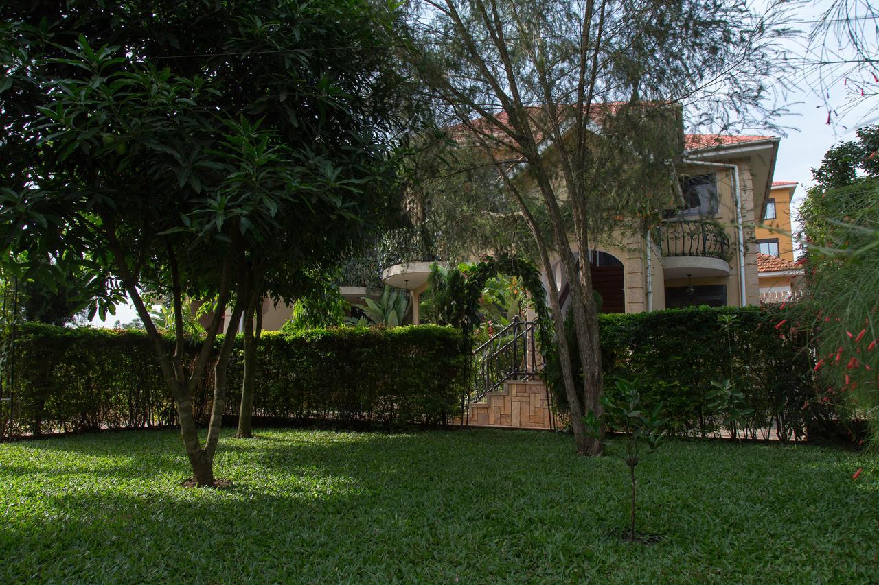Villa Karibu Serviced Apartments-Kampala Exterior photo